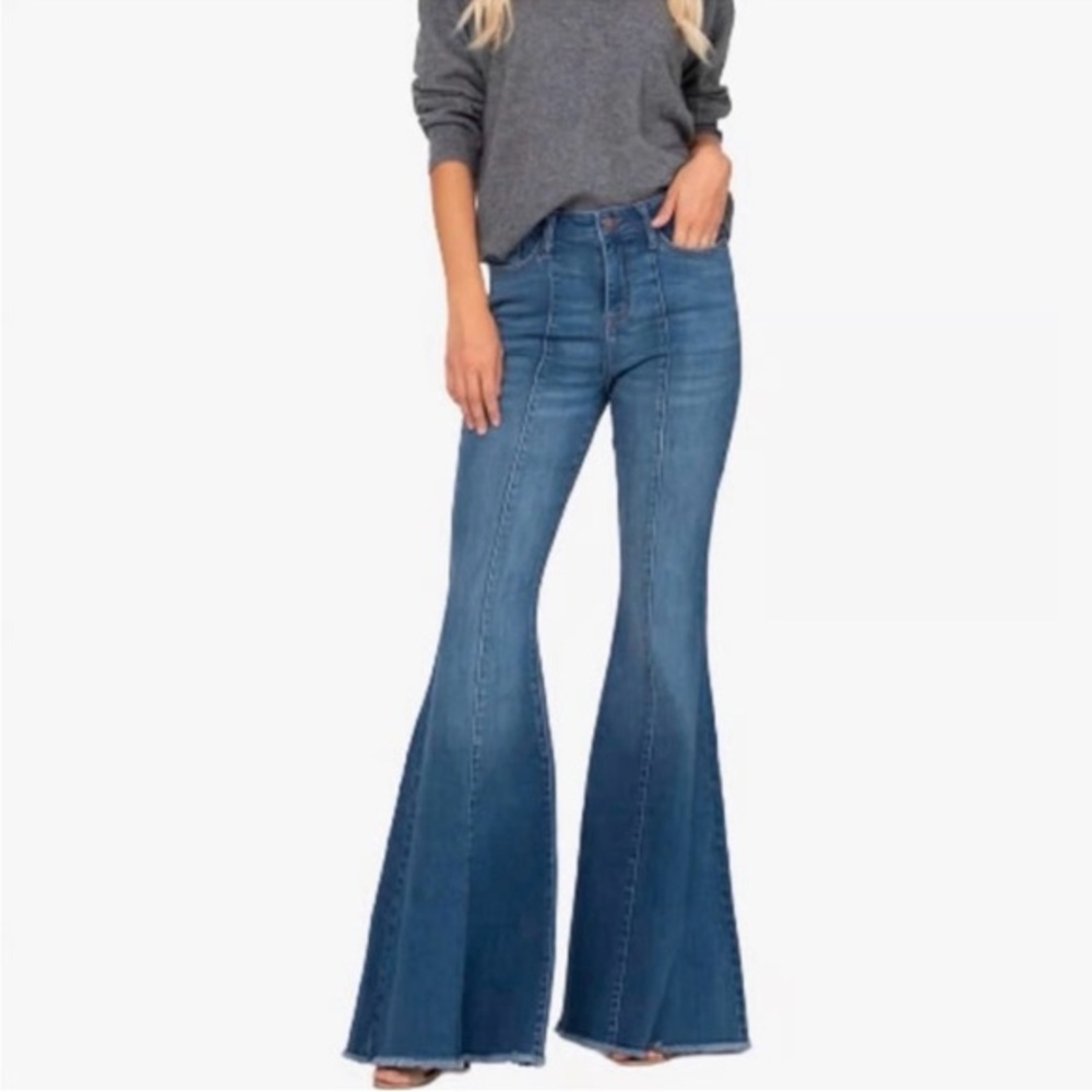 Judy Blue Super Flare Jeans Size 15W Medium Wash Raw Hem Wide Leg Stretch